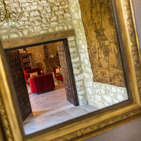 Le Mas De La Chapelle Sainte Anastasie  Zimmer foto